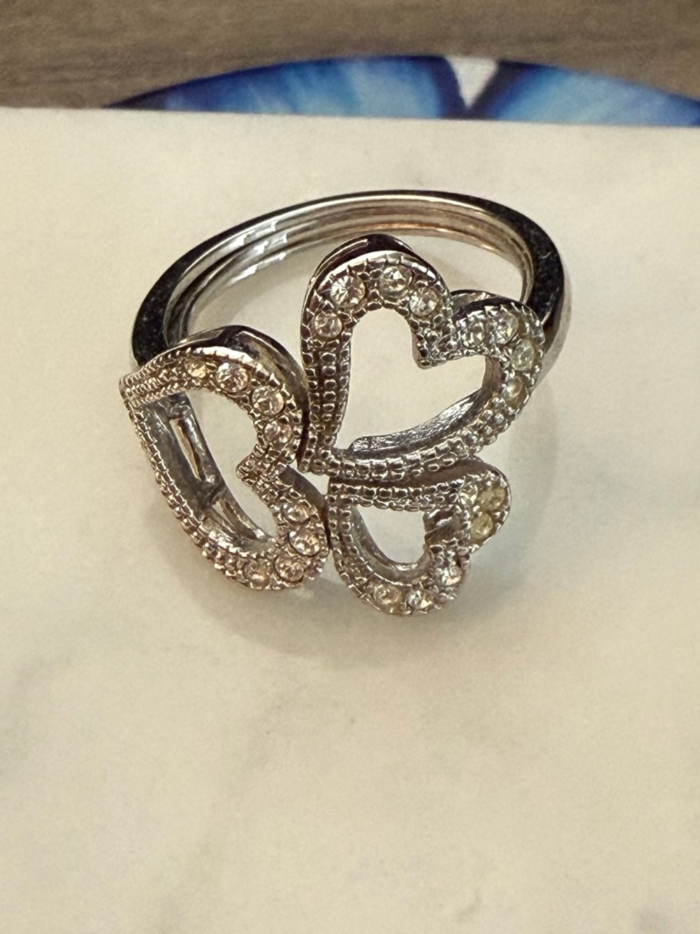 Vintage Avon Silver Tone Costume Clear Rhinestone Hearts Ring #665 size 7.5 to 9